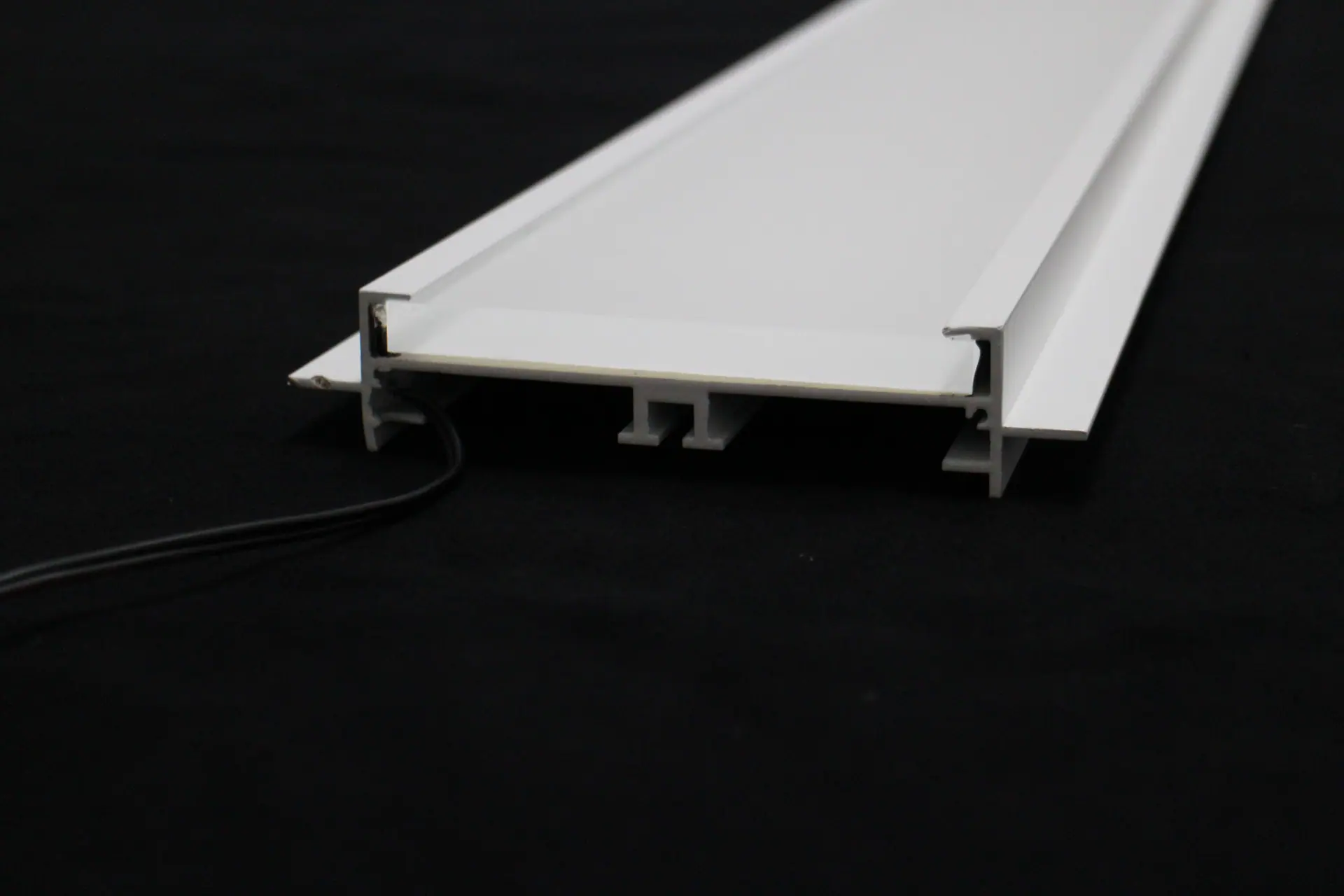 Rail | Recessed luminaire
